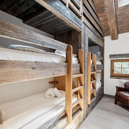 Apartment Skyfall By Mrs Miggins Grimentz