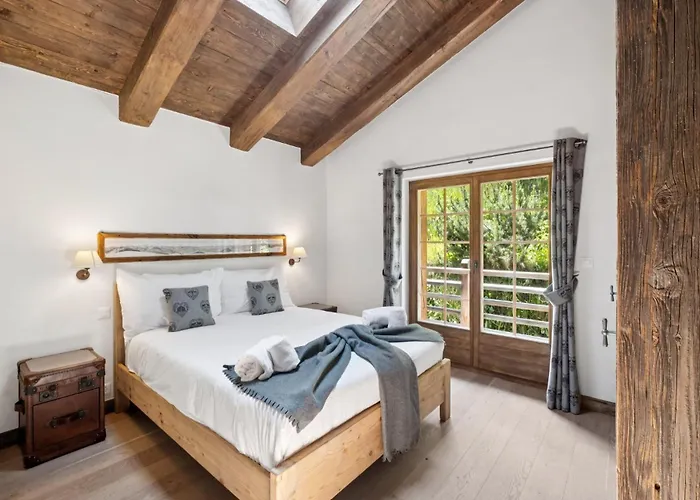 Apartment Skyfall By Mrs Miggins Grimentz